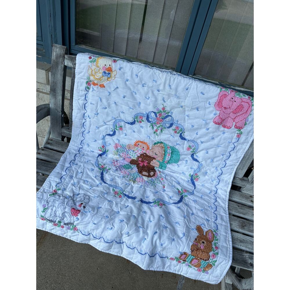 Vintage Crewel cross stitch baby blanket quilt flaw